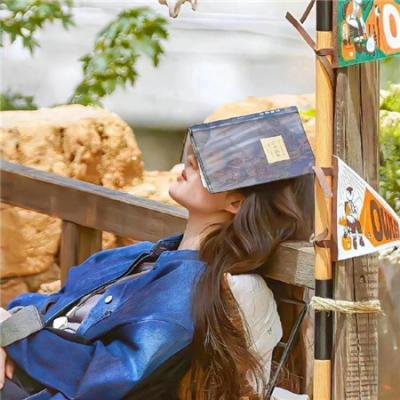 反派大腿我抱定了